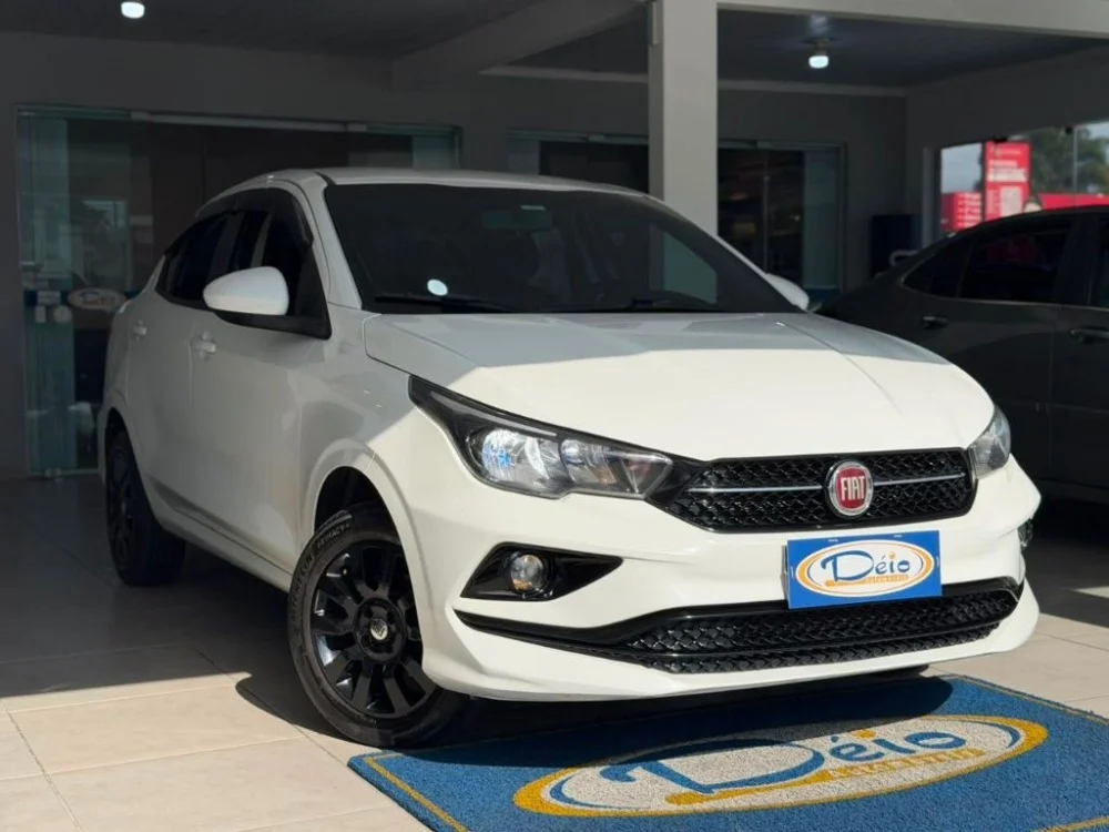 Fiat Cronos 1.3 8V Flex