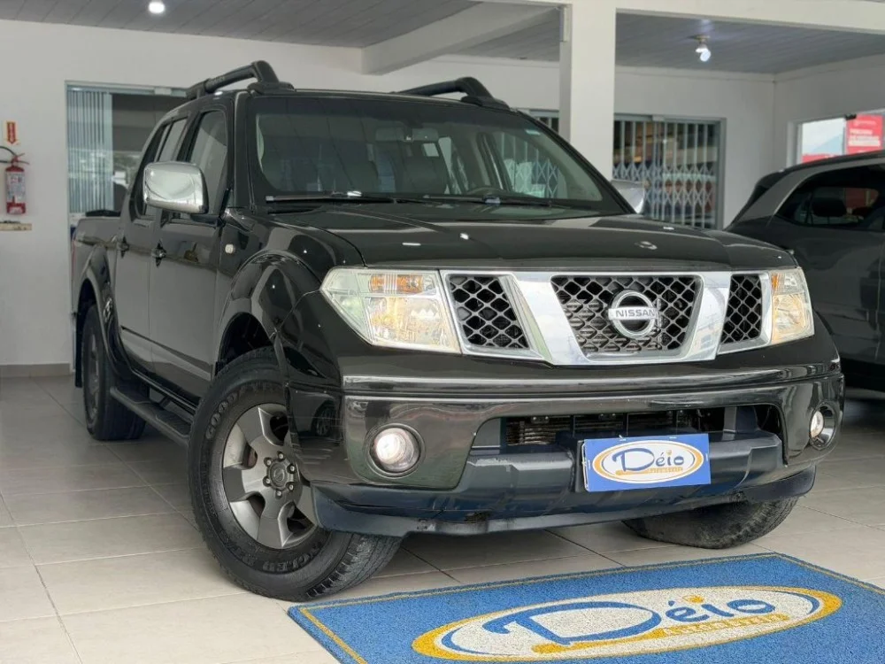 Nissan Frontier LE CD 4x4 2.5 TB Diesel Aut.